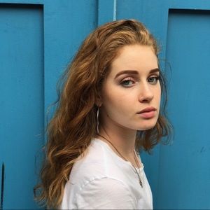 Meet your Posher, Michaela